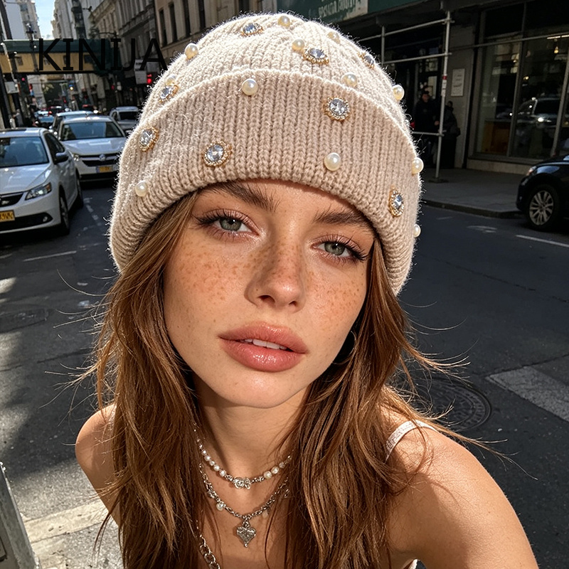 Winter Knit Beanie Hat Pearl R - đánh giá và giá Beanie Cuffed Knit
